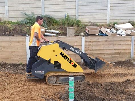 what does tipping load mean on skid steer|skid steer bucket load capacity.